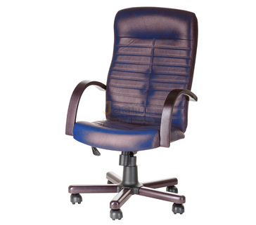Кресло для руководителя Консул экстра